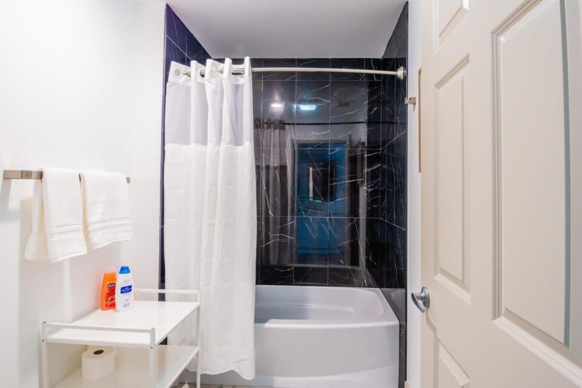 3Br Premium Downtown Apartment With Office & Gym Charlotte Exterior photo